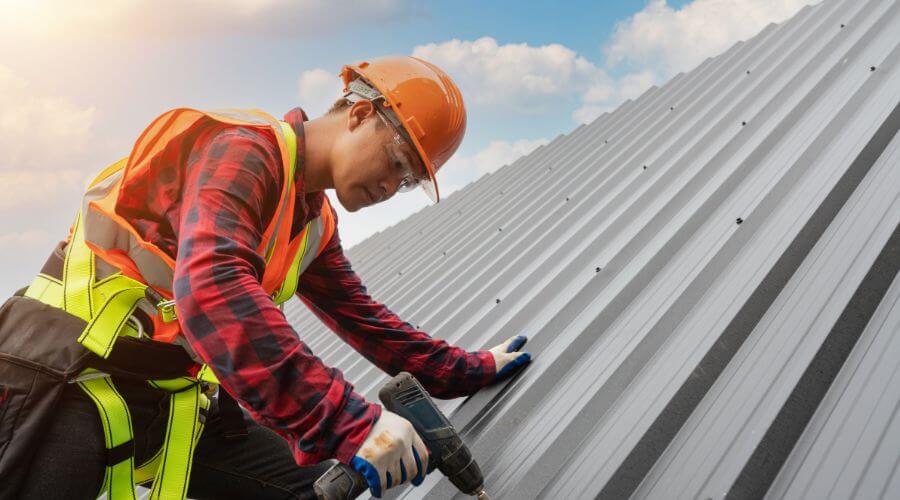 GAF certified roofer in Owaneco, IL